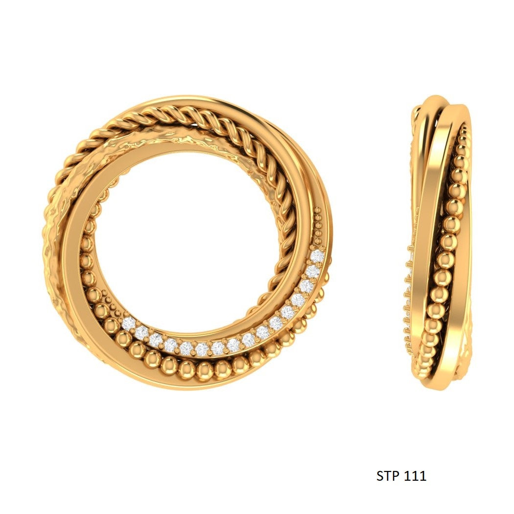 Diamond Twist Multi Circle Pendant