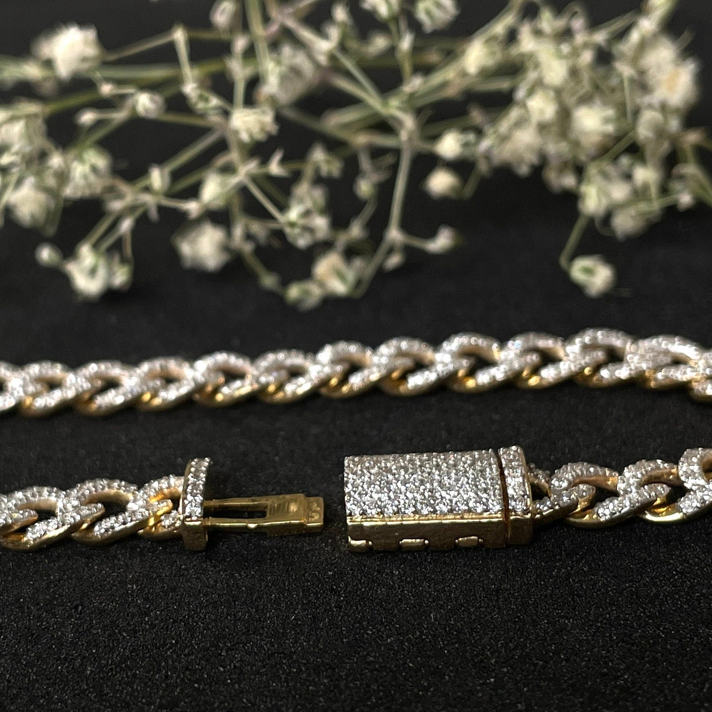 10K Gold Diamond Cuban Bracelet