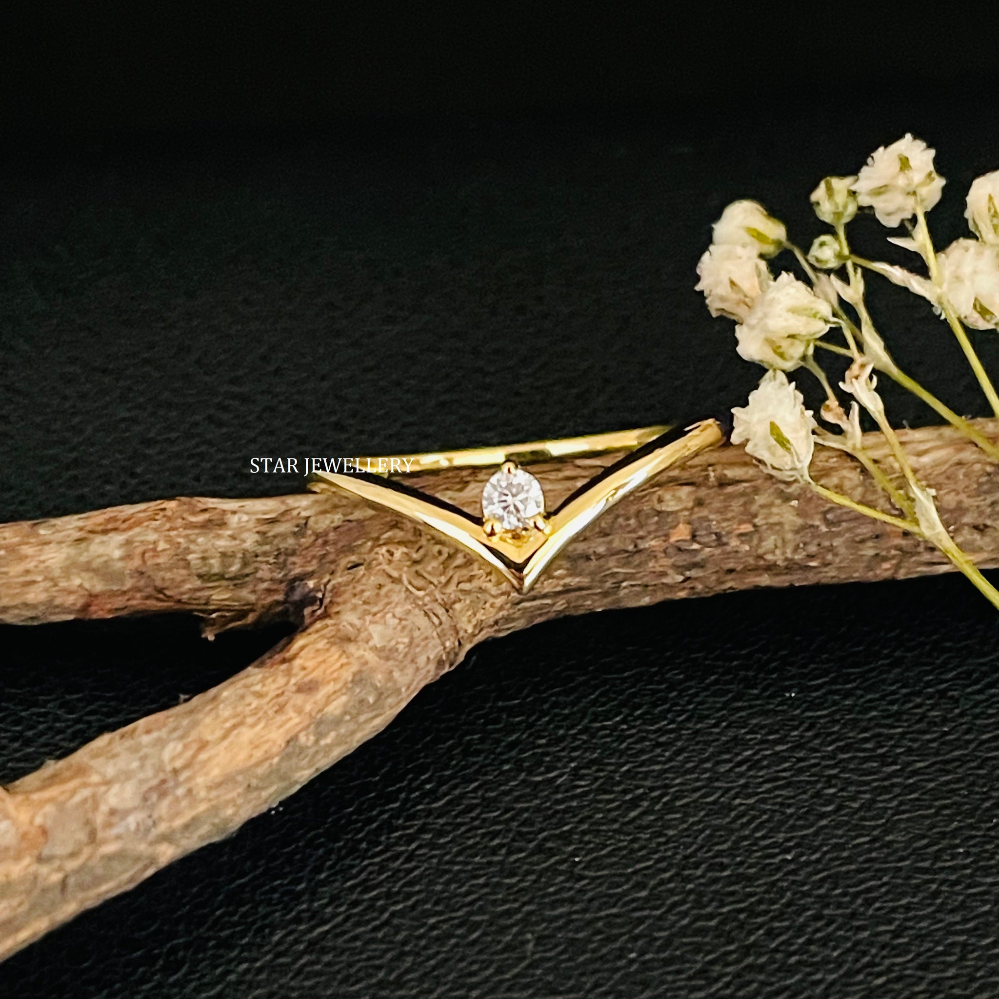 Natural Diamond Mono Stone Deep V Ring