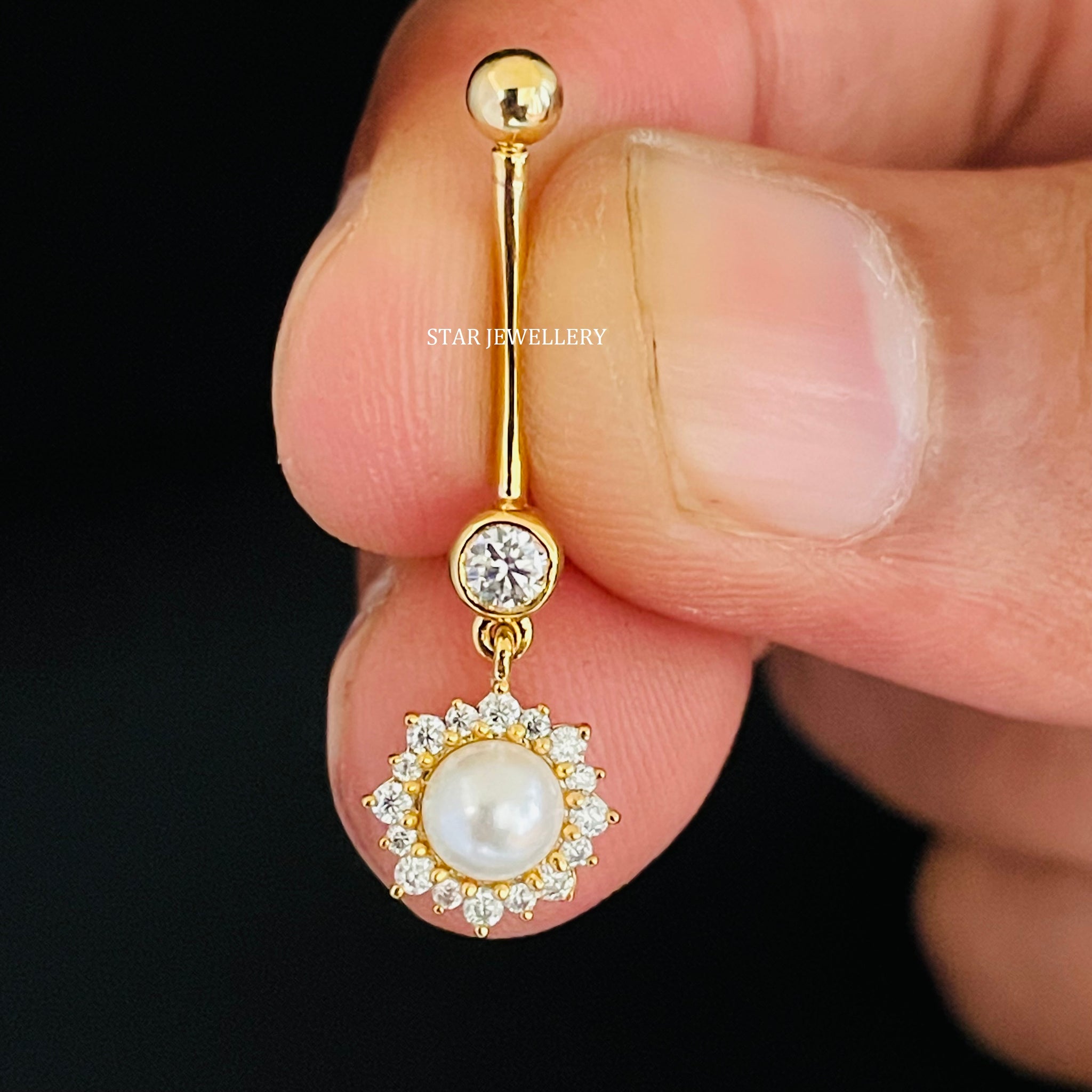 Natural Diamond Halo Dangled Pearl Belly Piercing