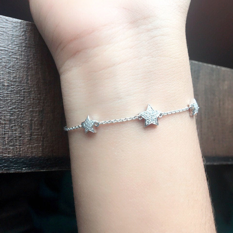 Natural Diamond Solid Gold STAR Bracelet