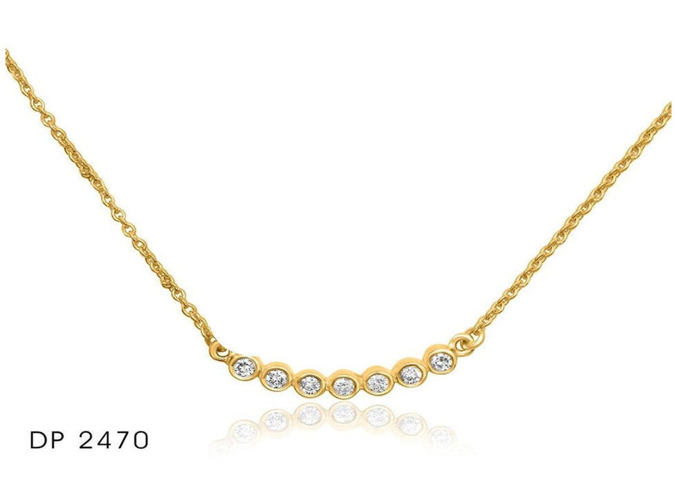 14K Gold Seven Round Cut Diamond Row Pendant Necklace