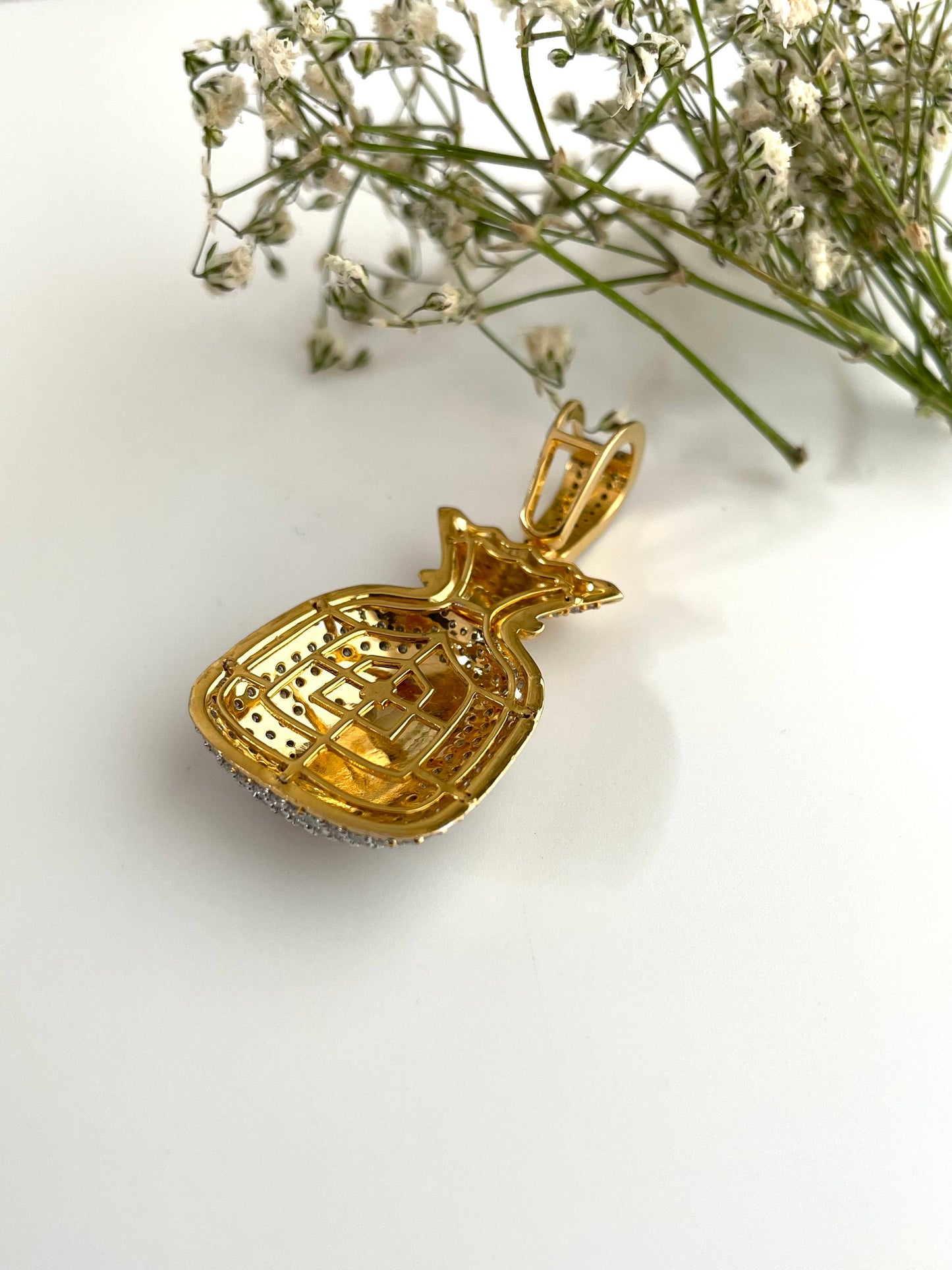 Custom Moissanite Money Bag Pendant