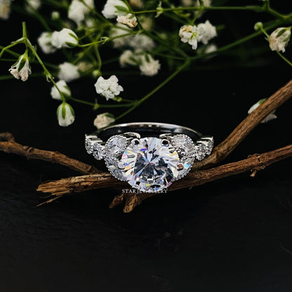 Art Deco Brilliant Round Cut Colorless Moissanite Miligrain Engagement Ring