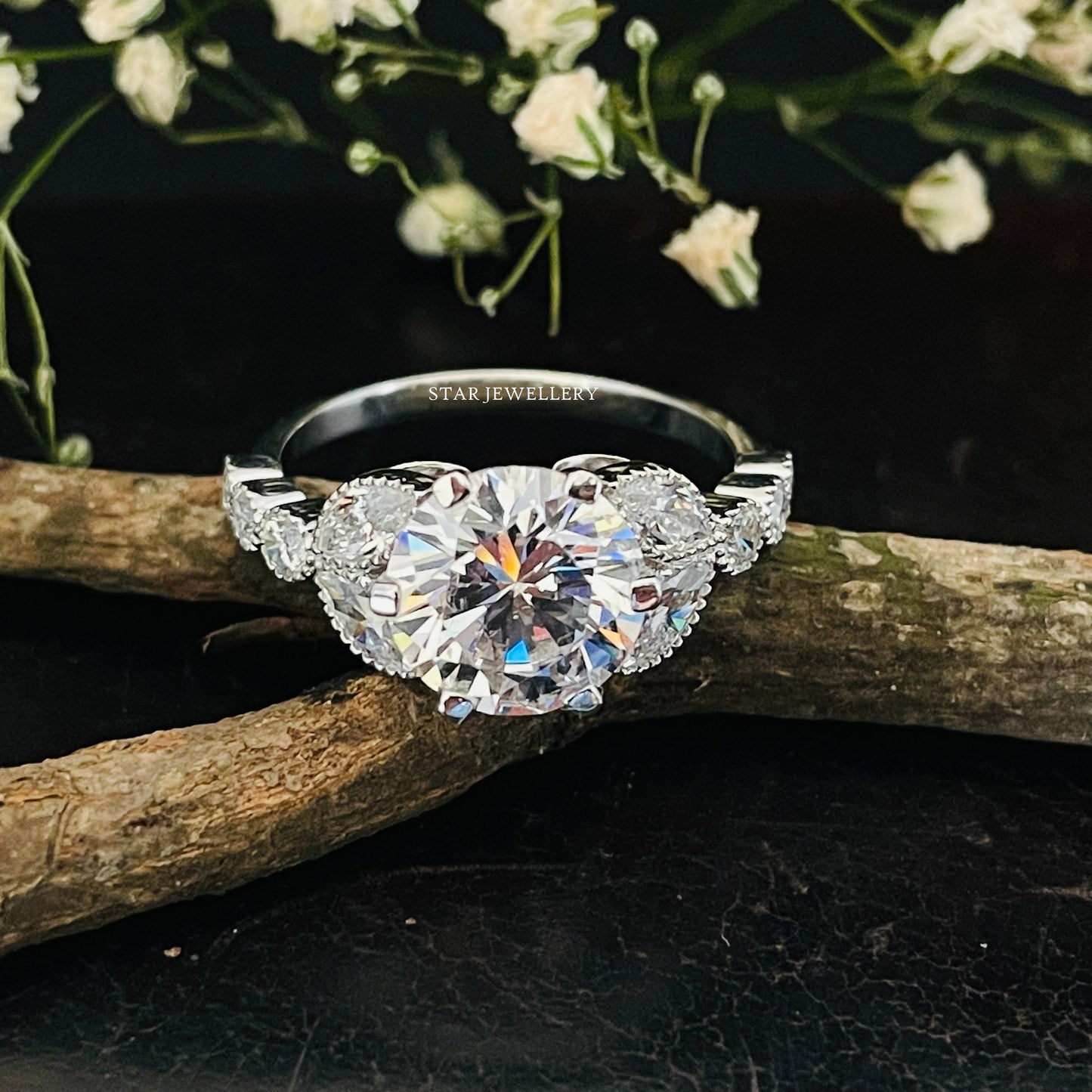 Art Deco Brilliant Round Cut Colorless Moissanite Miligrain Engagement Ring