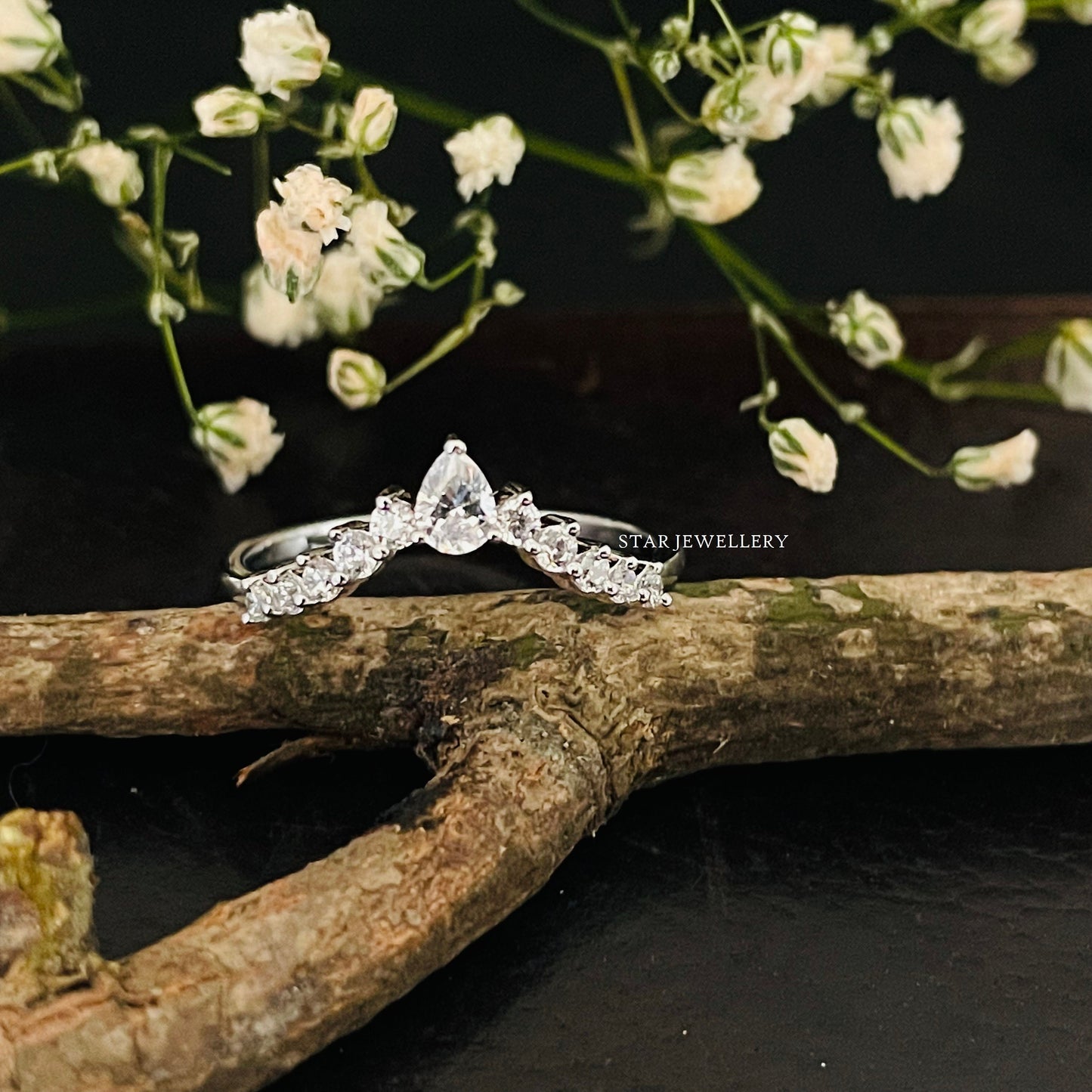 Colorless Moissanite Matching V Band Ring for Engagement Ring