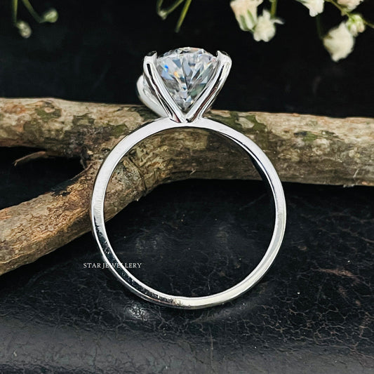 3.0 Ct Oval Solitaire CVD Lab Grown Diamond Engagement Ring