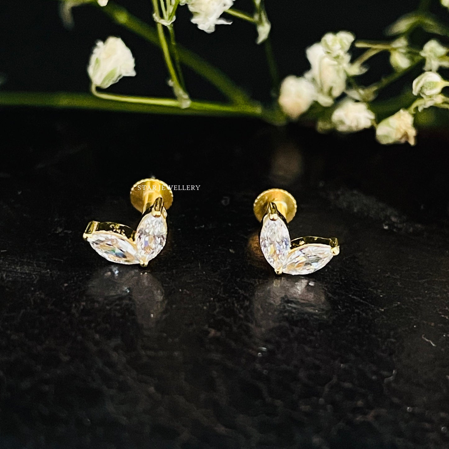 14K Solid Gold Leaf Stud Diamond Piercing