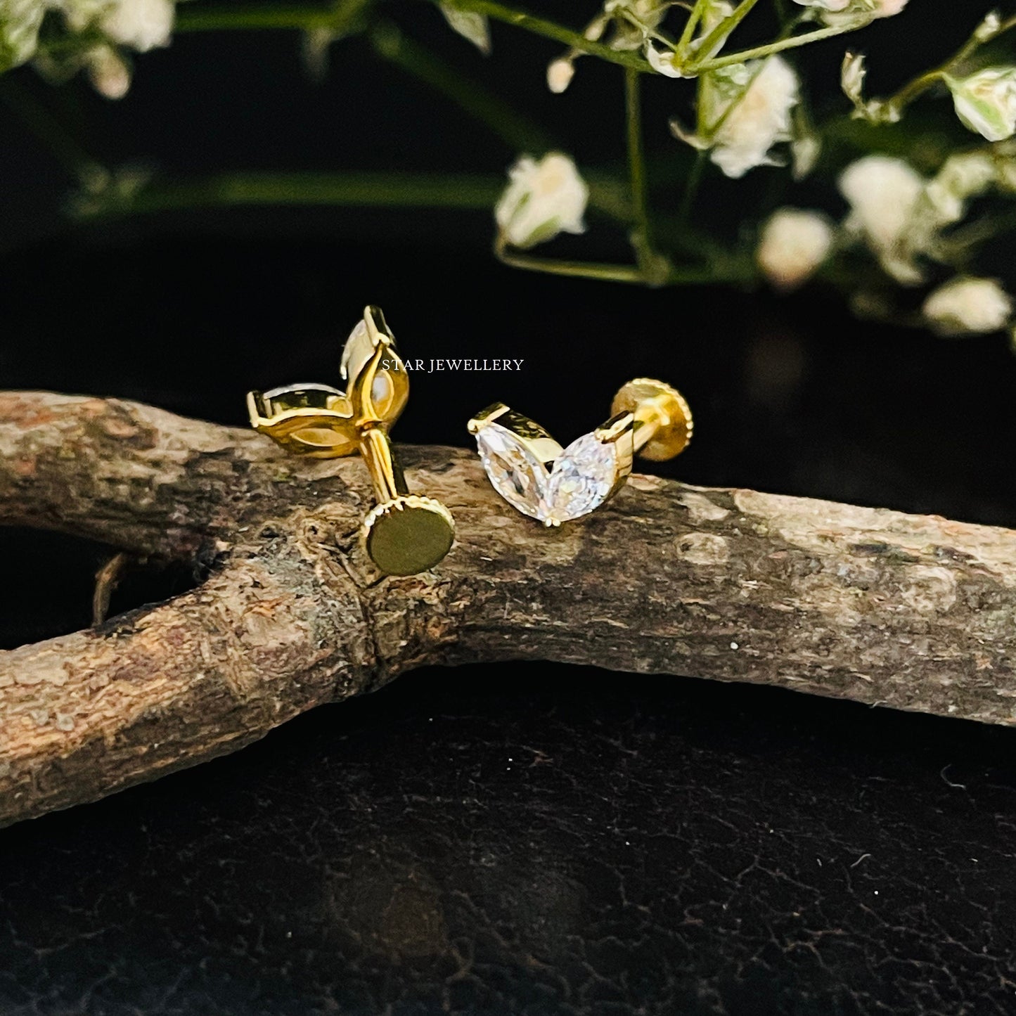 14K Solid Gold Leaf Stud Diamond Piercing