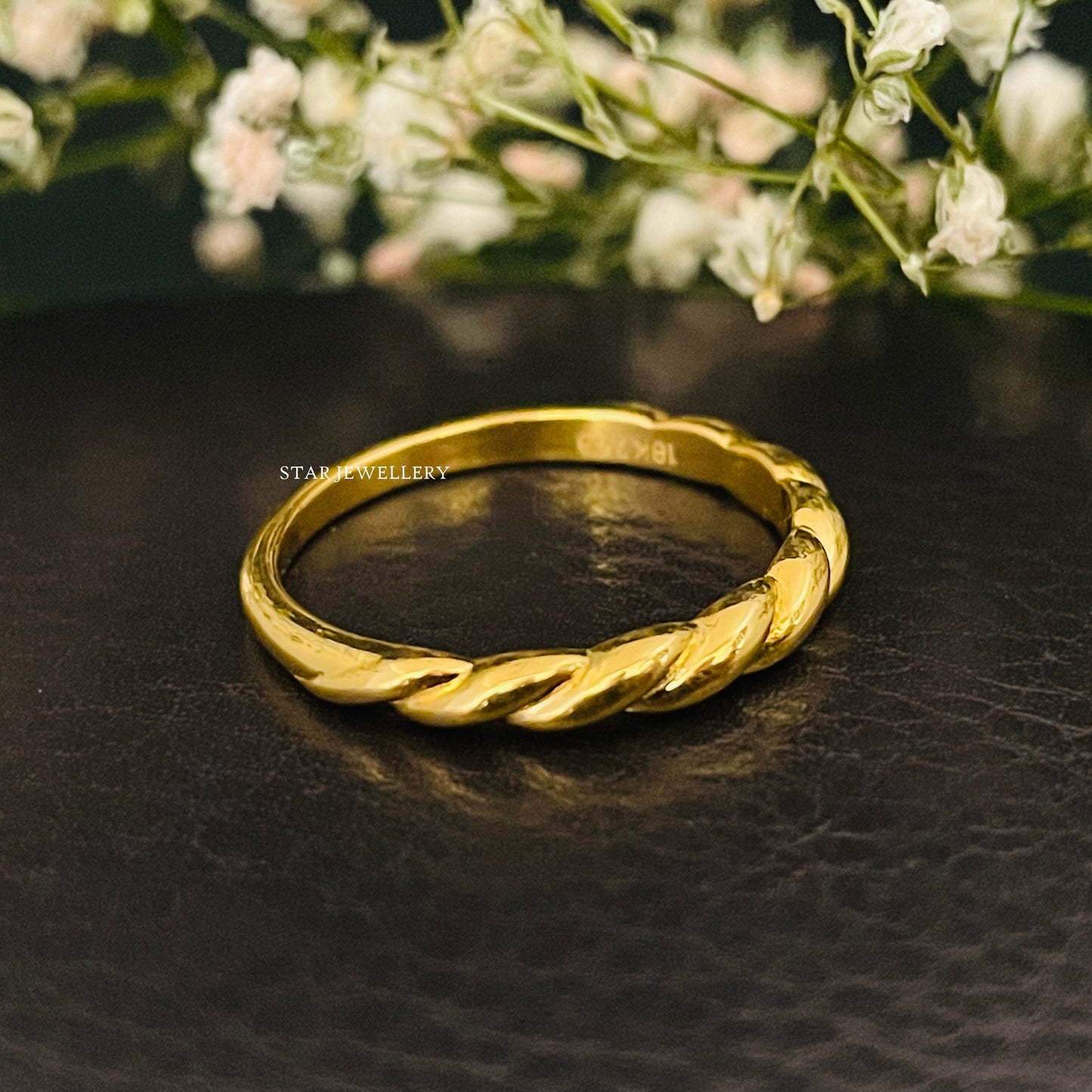 14K Solid Gold Twist Band Ring