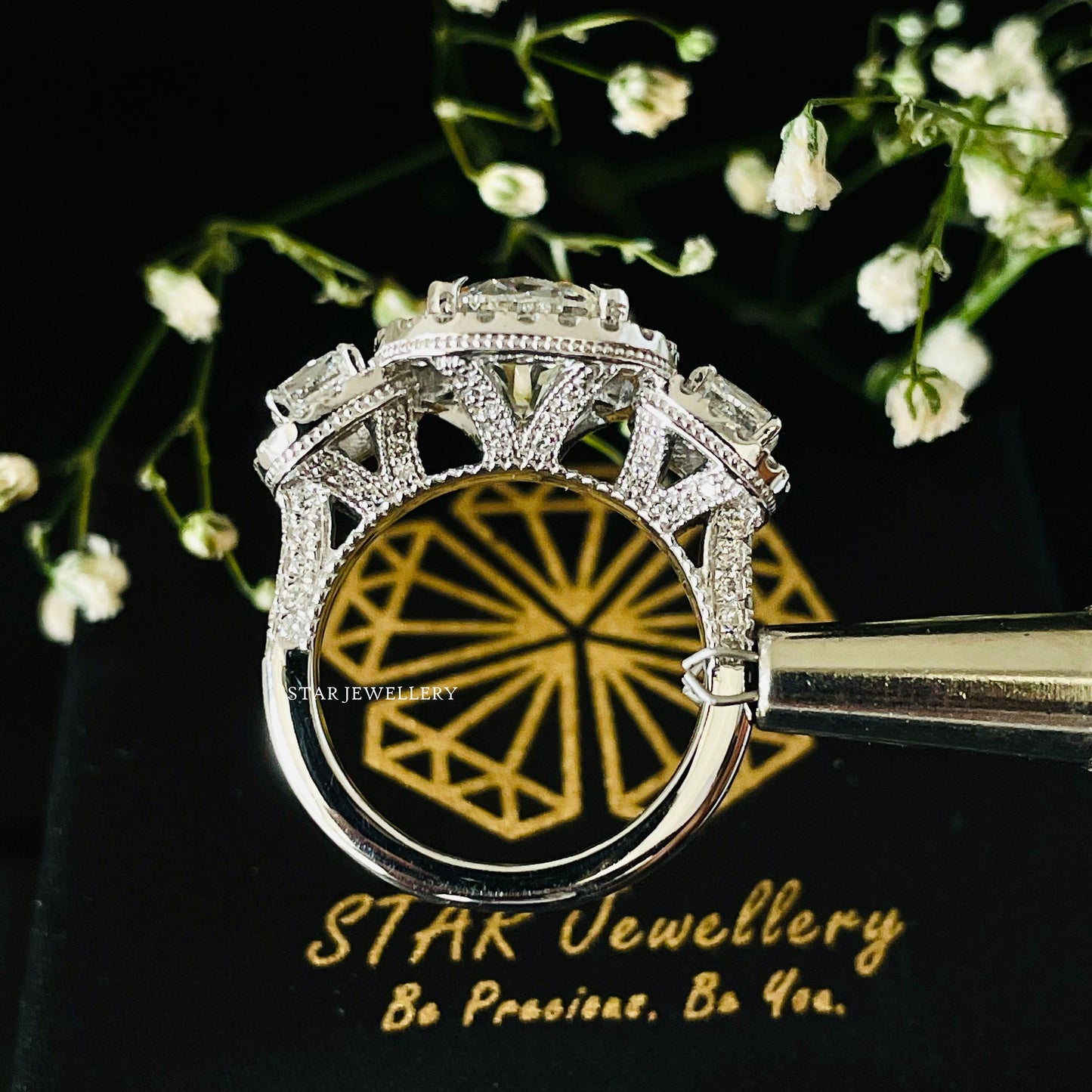 Brilliant Round Cut Three Stone Moissanite Engagement Ring