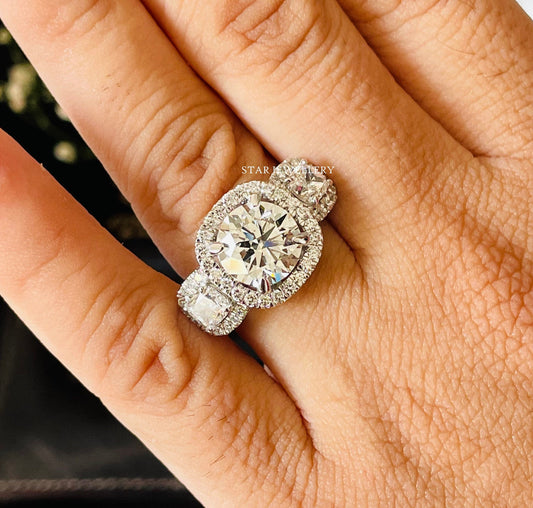 Brilliant Round Cut Three Stone Moissanite Engagement Ring