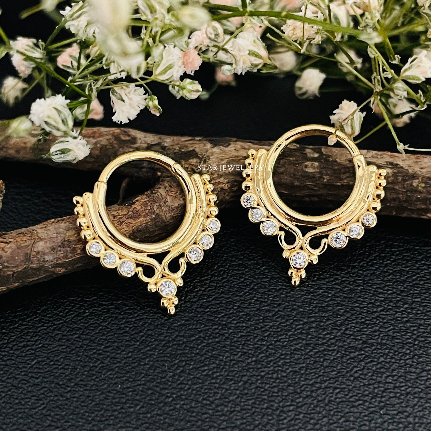Bezel Set Diamond Daith Clicker