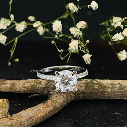 2.00 Ct Colorless Round Cut Moissanite  Ring