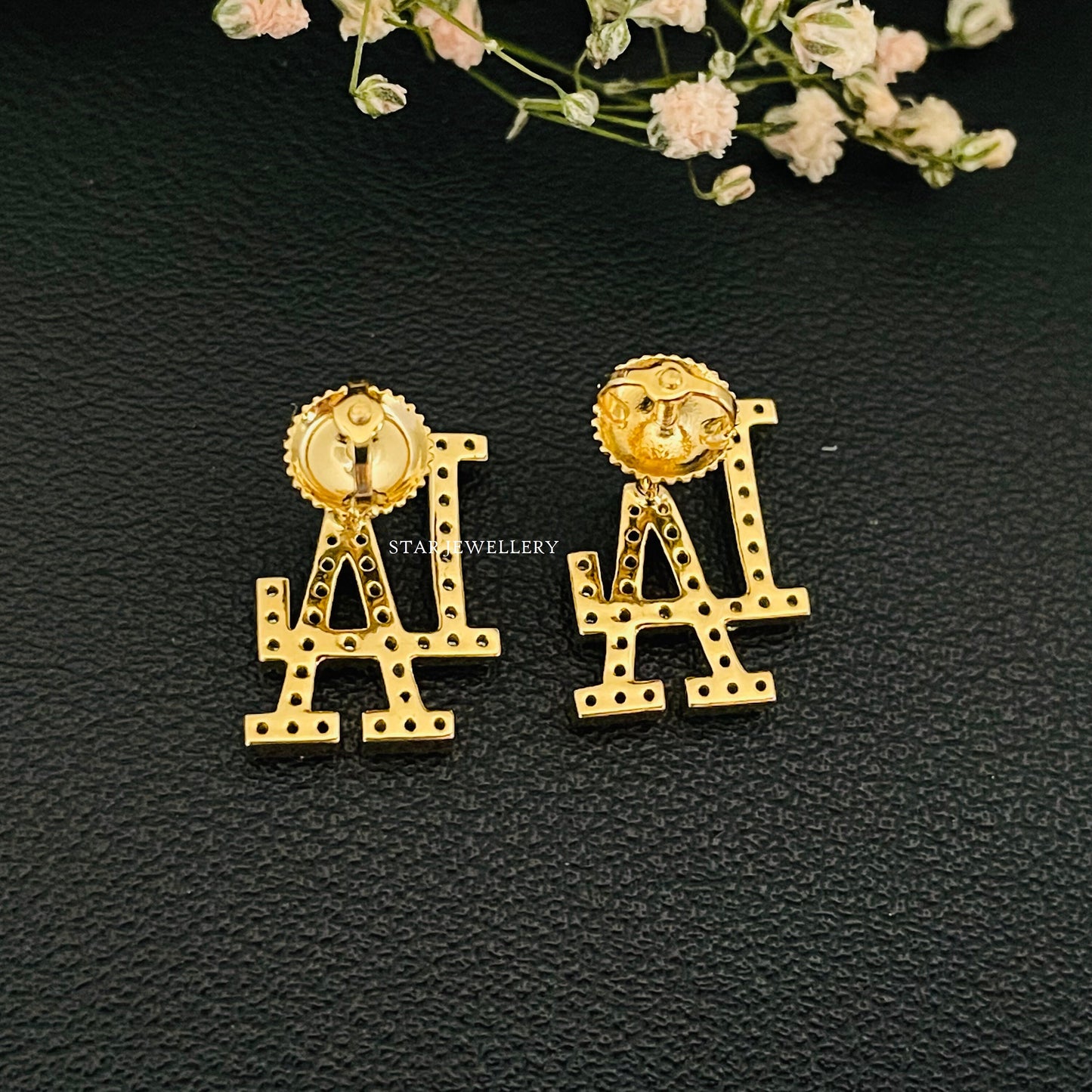 LA logo Moissanite Stud Earring