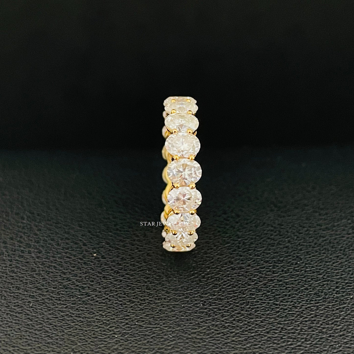 14K Solid Gold Oval Moissanite Band Ring for her