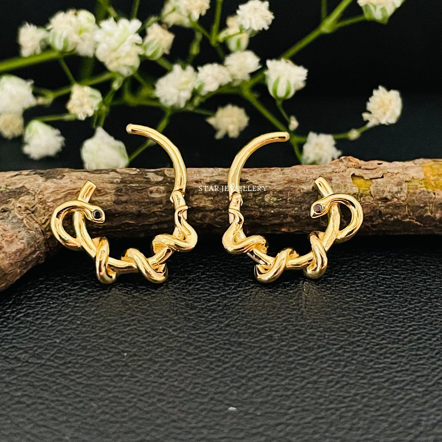 Solid Gold Snake Septum Piercing