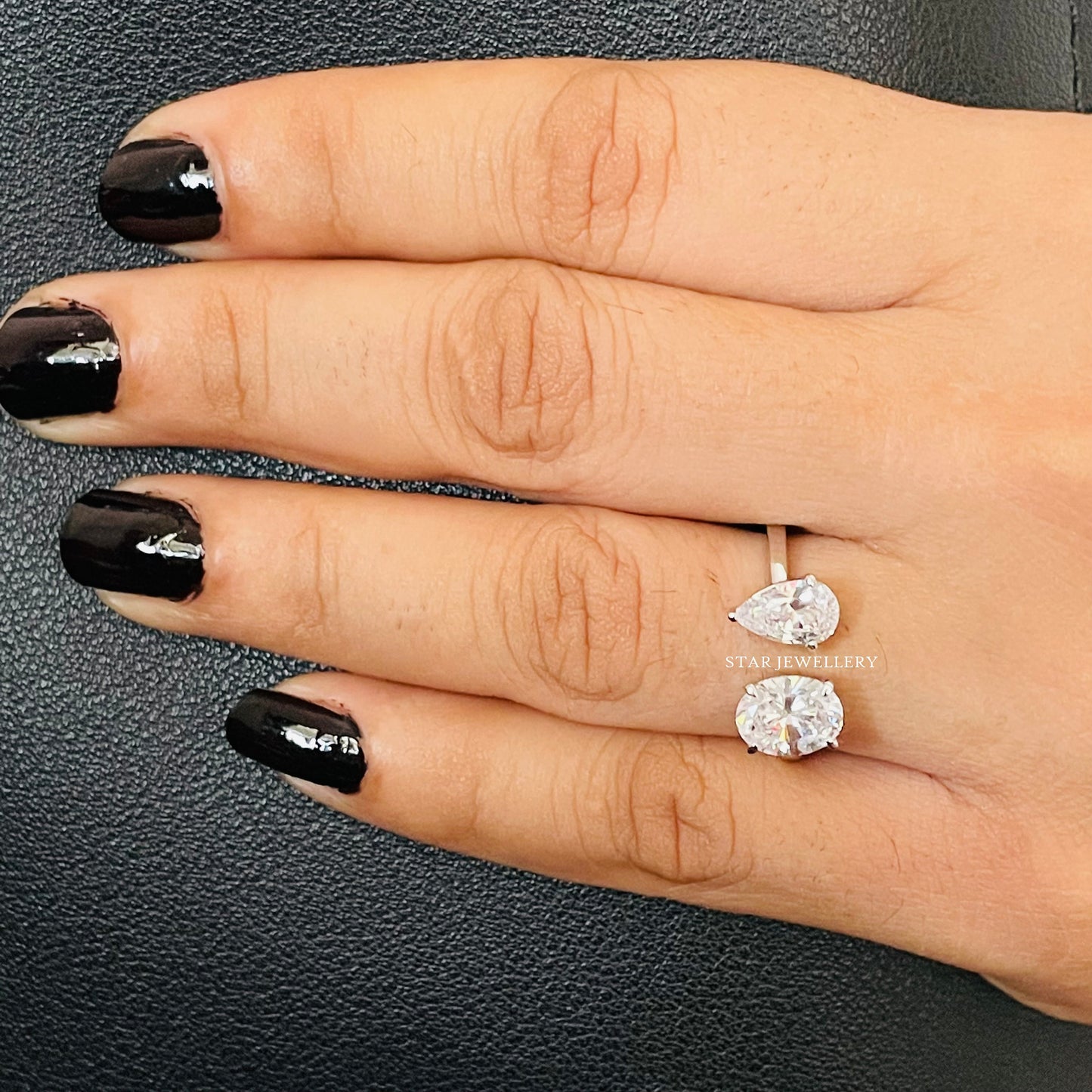 Toi Et Moi Pear Cut and Oval Cut Lab Grown Diamond Engagement Ring