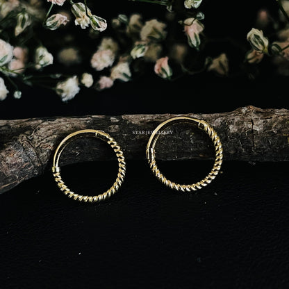 14K Solid Gold Daith Clicker