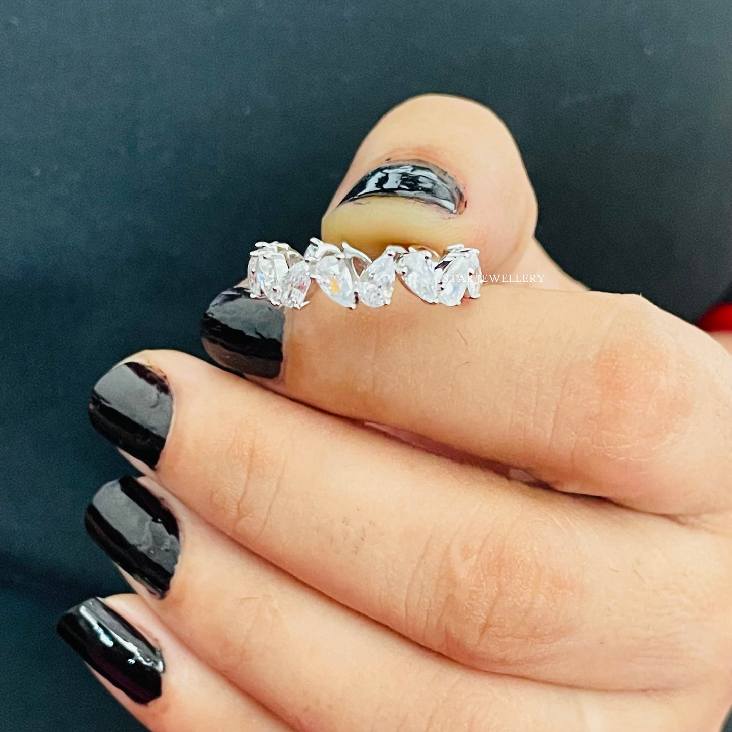 Colorless Pear Shape Moissanite Zig Zag Matching Wedding Band