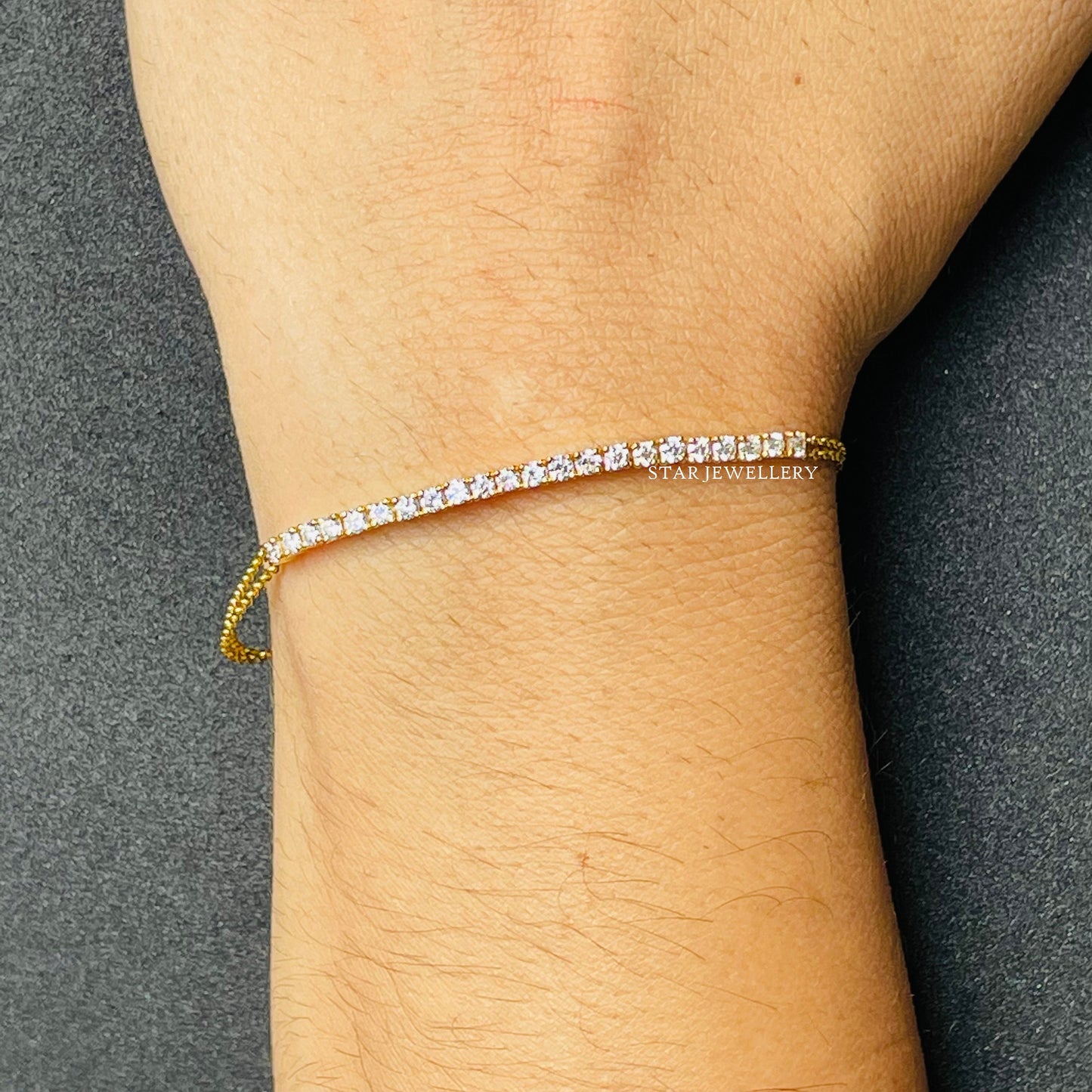 14K Solid Gold Diamond Bar Bracelet