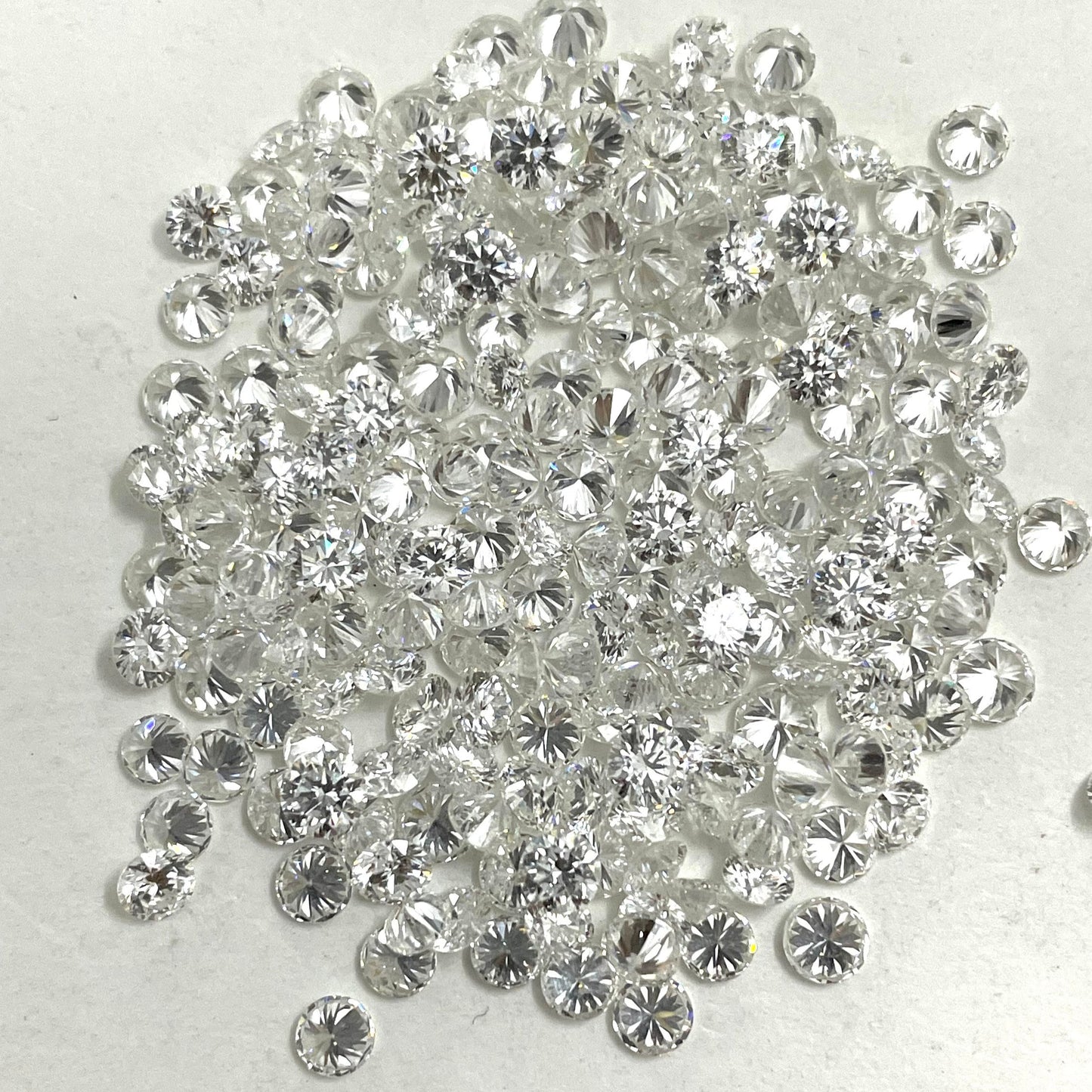 2.00 mm to 3.00 mm C V D HPHT Lab Grown Diamond