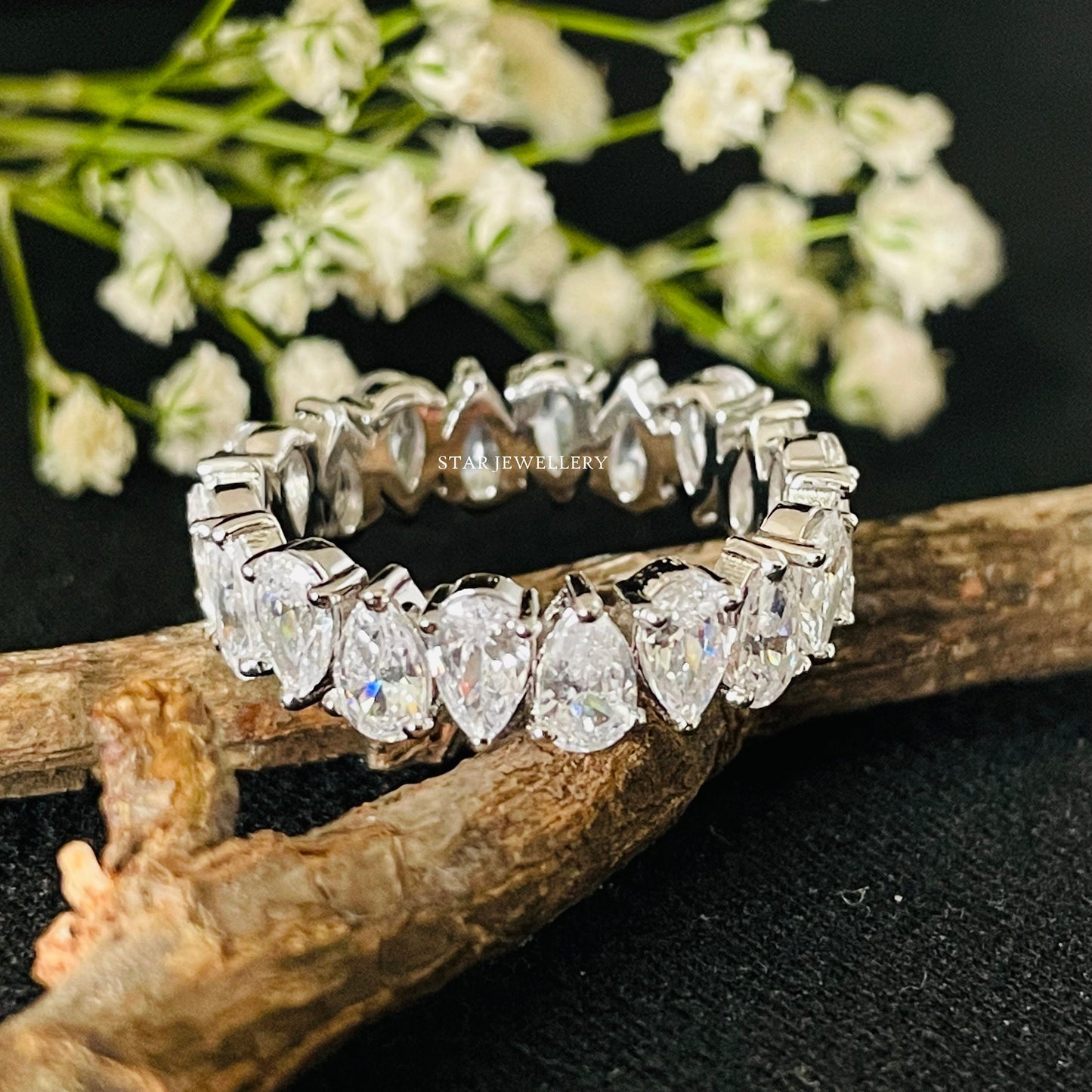 14K Solid Gold Pear Moissanite Matching Band for her