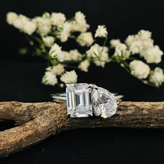 Toi Et Moi Pear Cut and Emerald Cut Moissanite Ring