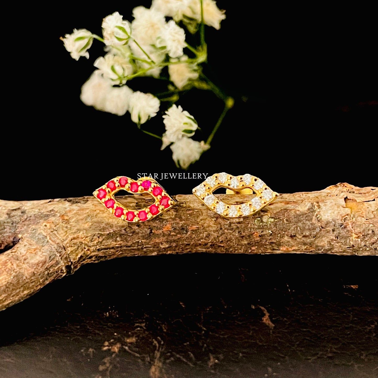 Natural Diamond Solid Gold Lips Piercing