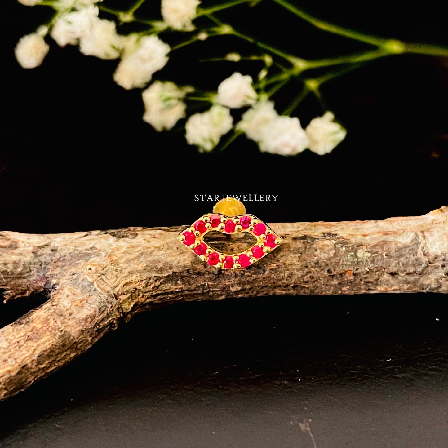 Natural Gemstone Lips Piercing