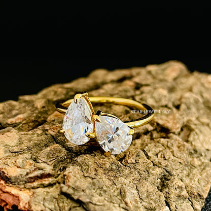 Toi Et Moi Two Stone Pear Cut Moissanite Engagement Ring