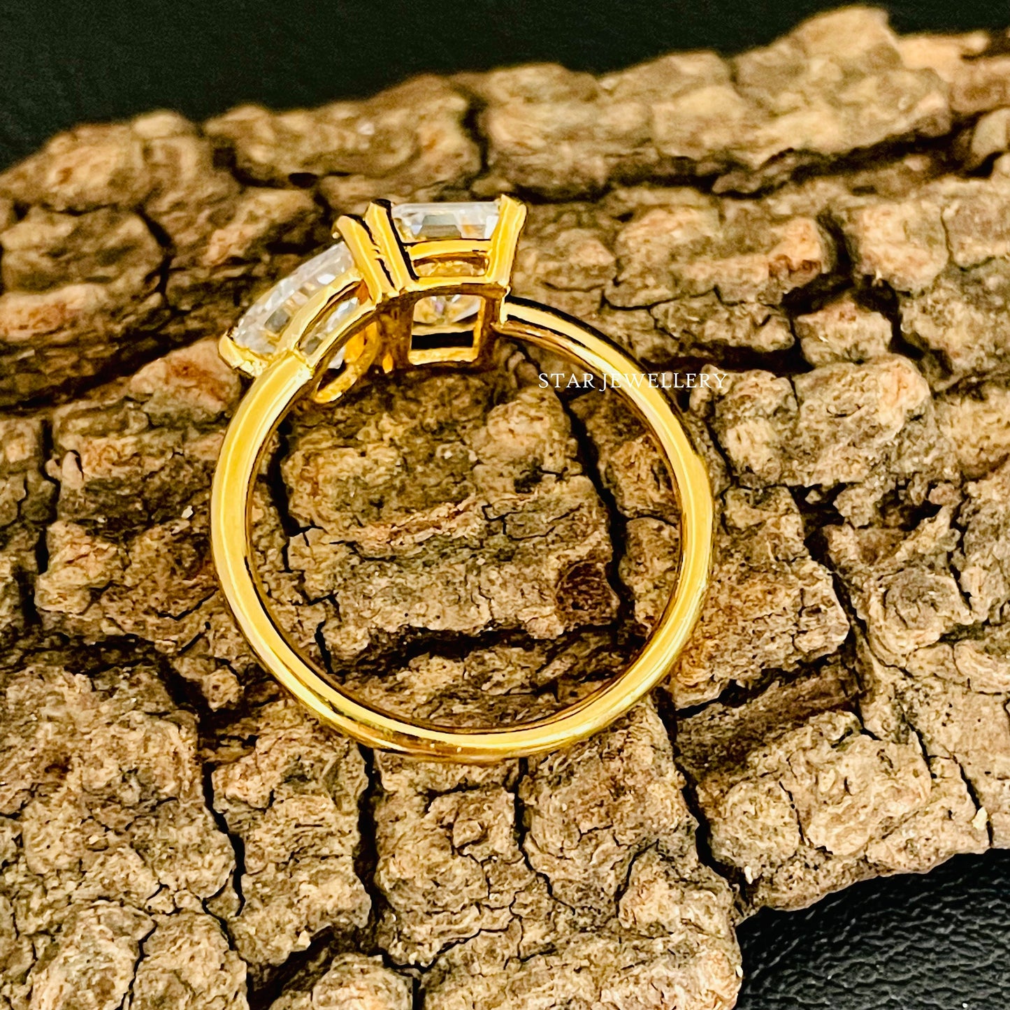 Toi Et Moi Pear Cut and Emerald Cut Moissanite Ring