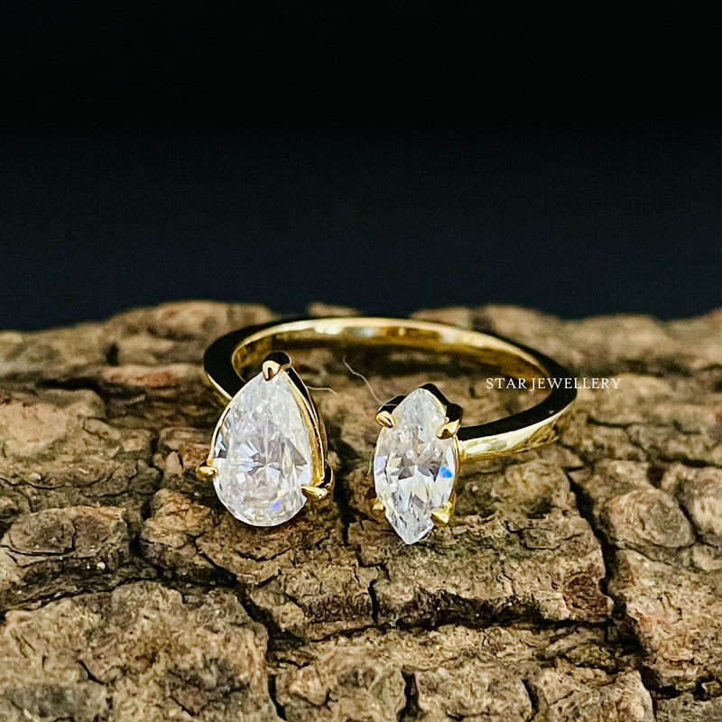 Pear and marquise Toi et Moi lab-grown diamond ring in gold
