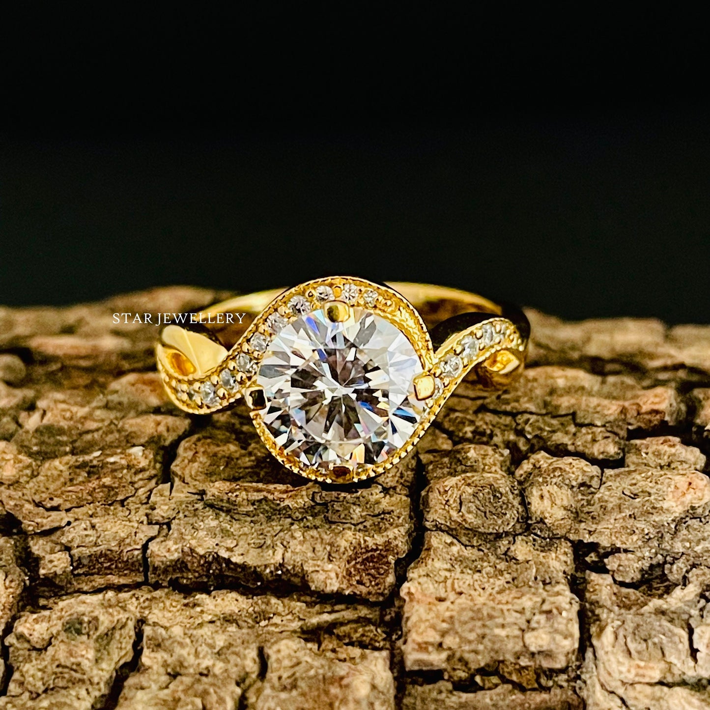 2.00 Ct Brilliant Round Cut CVD Diamond Solitaire Twist Engagement Ring