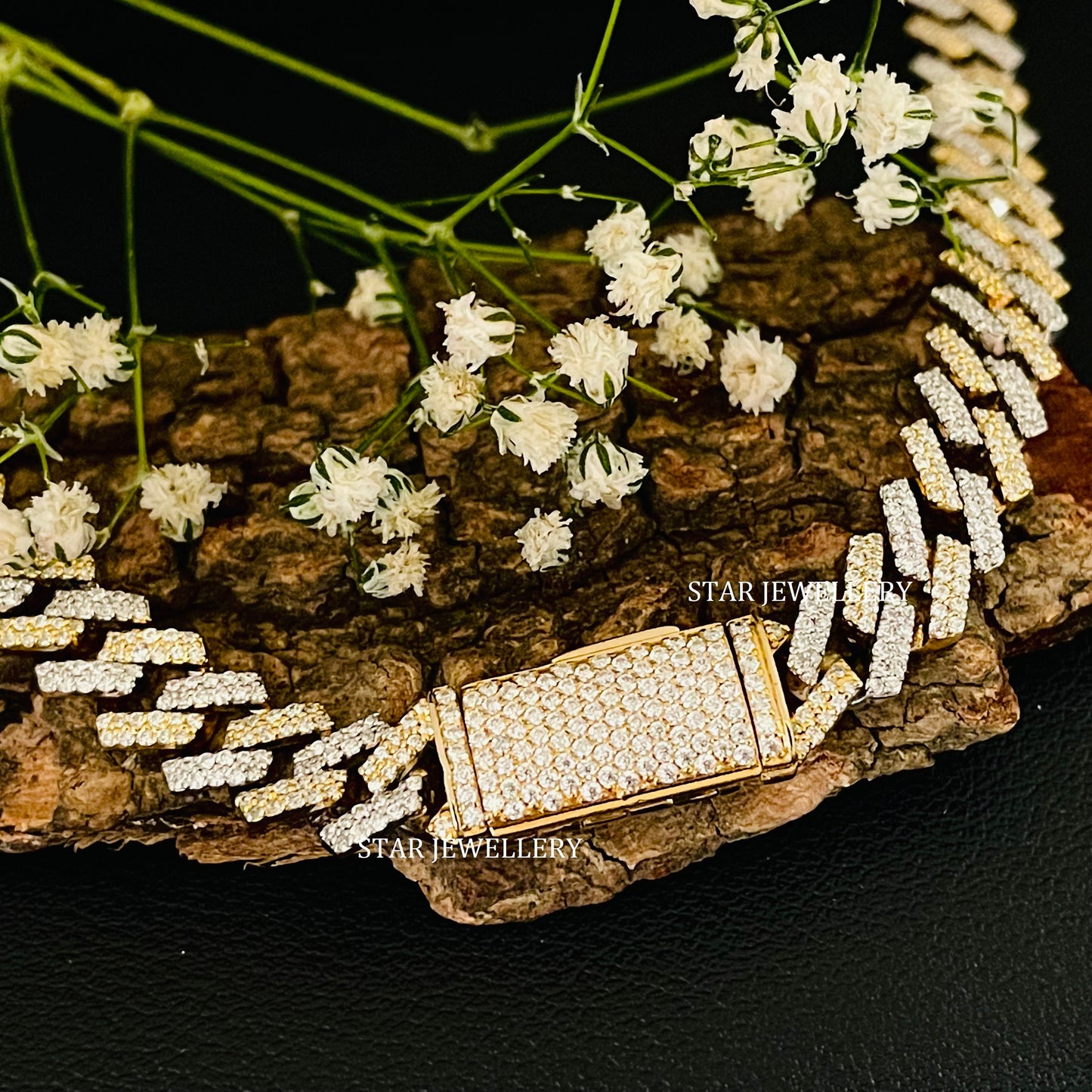 Unisex VVS Moissanite Icedout Cuban Necklace