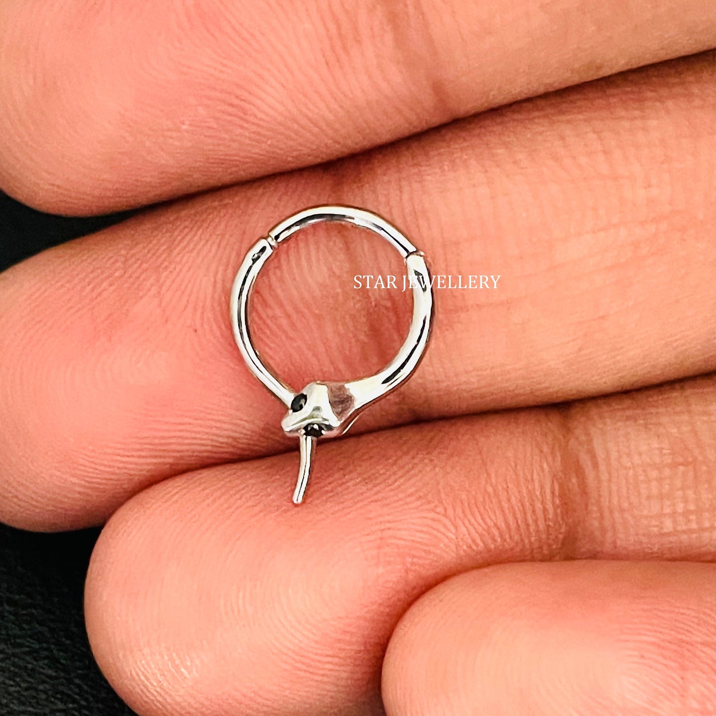 Snake Septum Clicker Piercing
