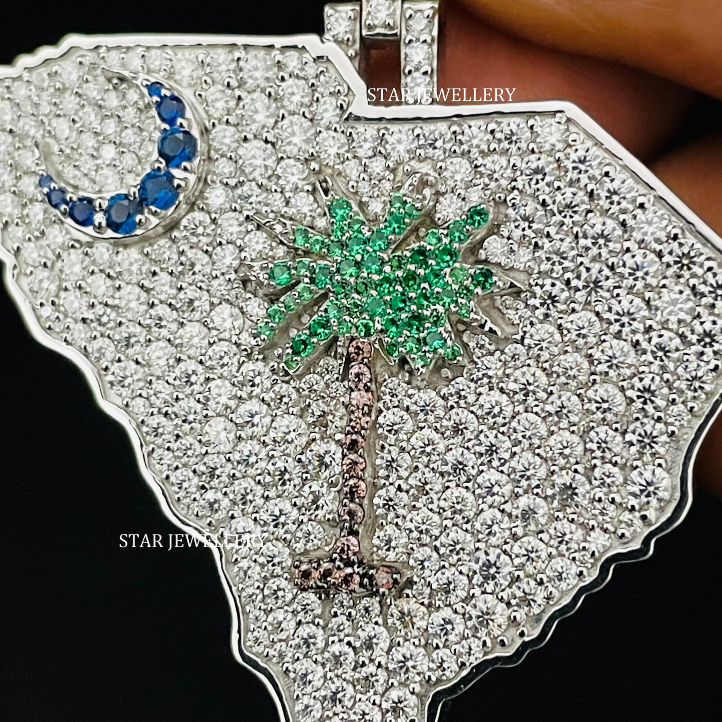 VVS  Moissanite South Carolina Flag Pendant