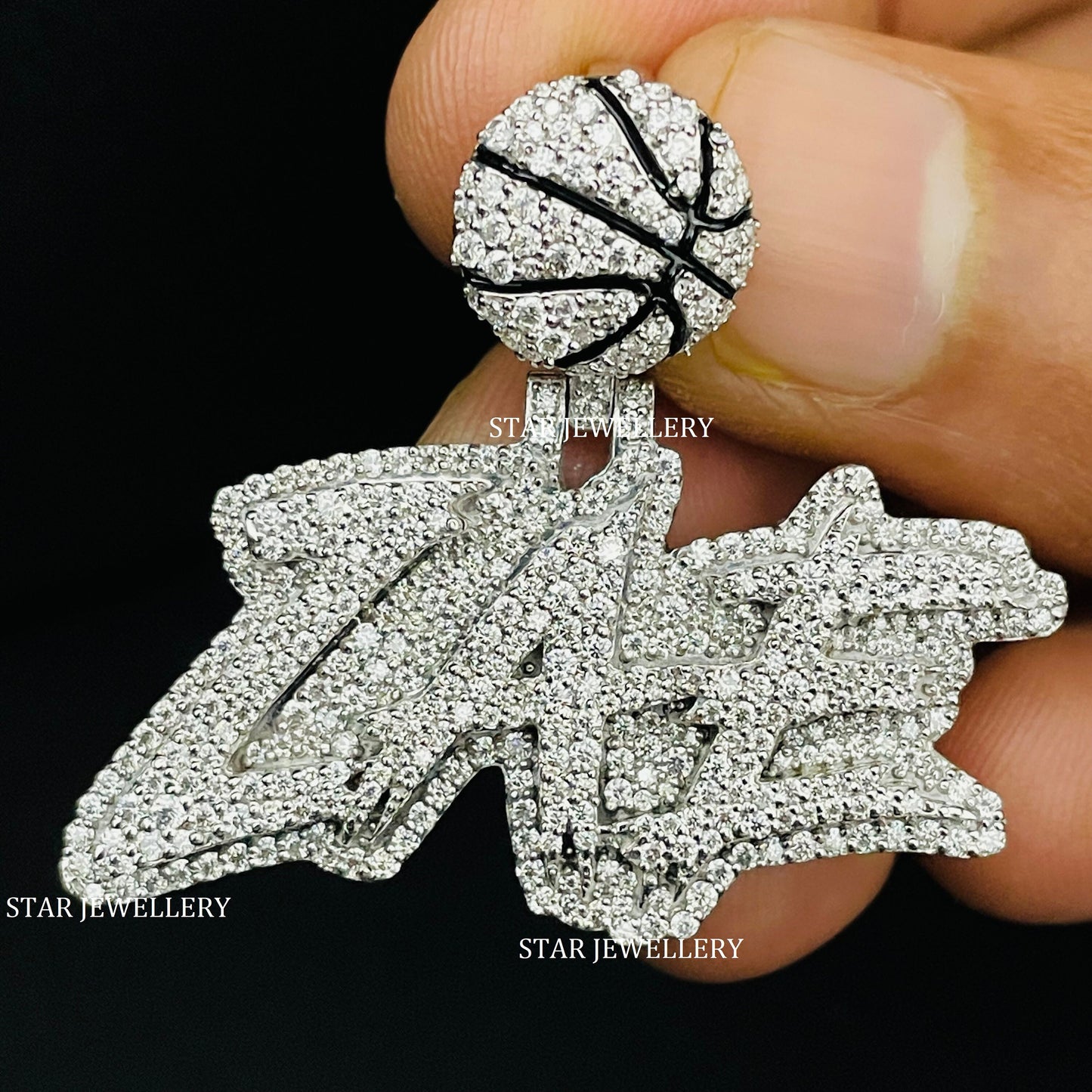 Custom VVS Moissanite Icedout Pendant for Girlfriend