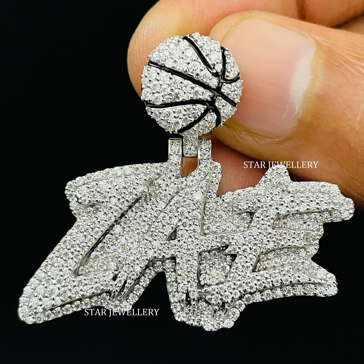 Custom VVS Moissanite Icedout Pendant for Girlfriend