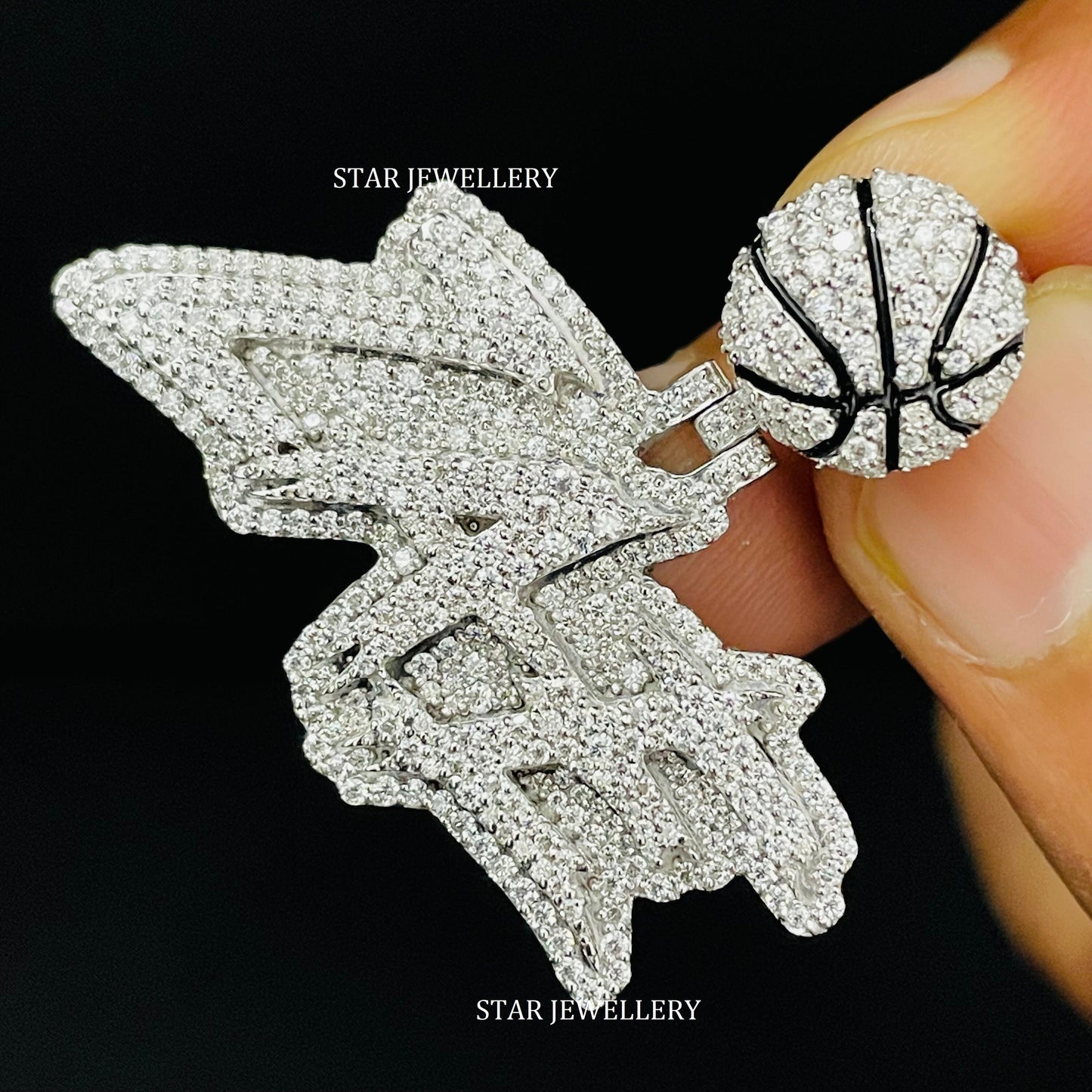 Custom VVS Moissanite Icedout Pendant for Girlfriend