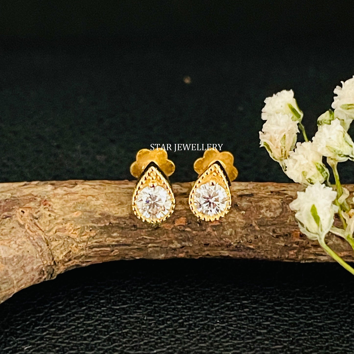 Genuine Diamond Mono Stone Pear Stud for Nose & Ear piercing