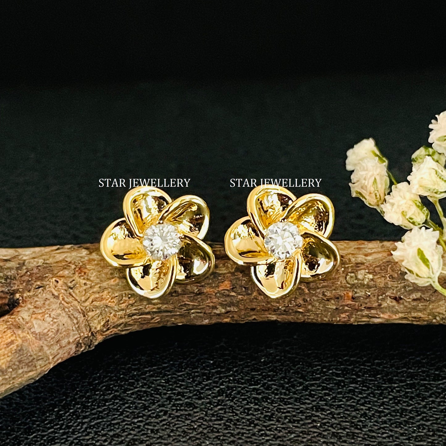 14K Solid Gold Curved Flower Piercing for Helix, High lobe, Conch, Auricle, Tragus