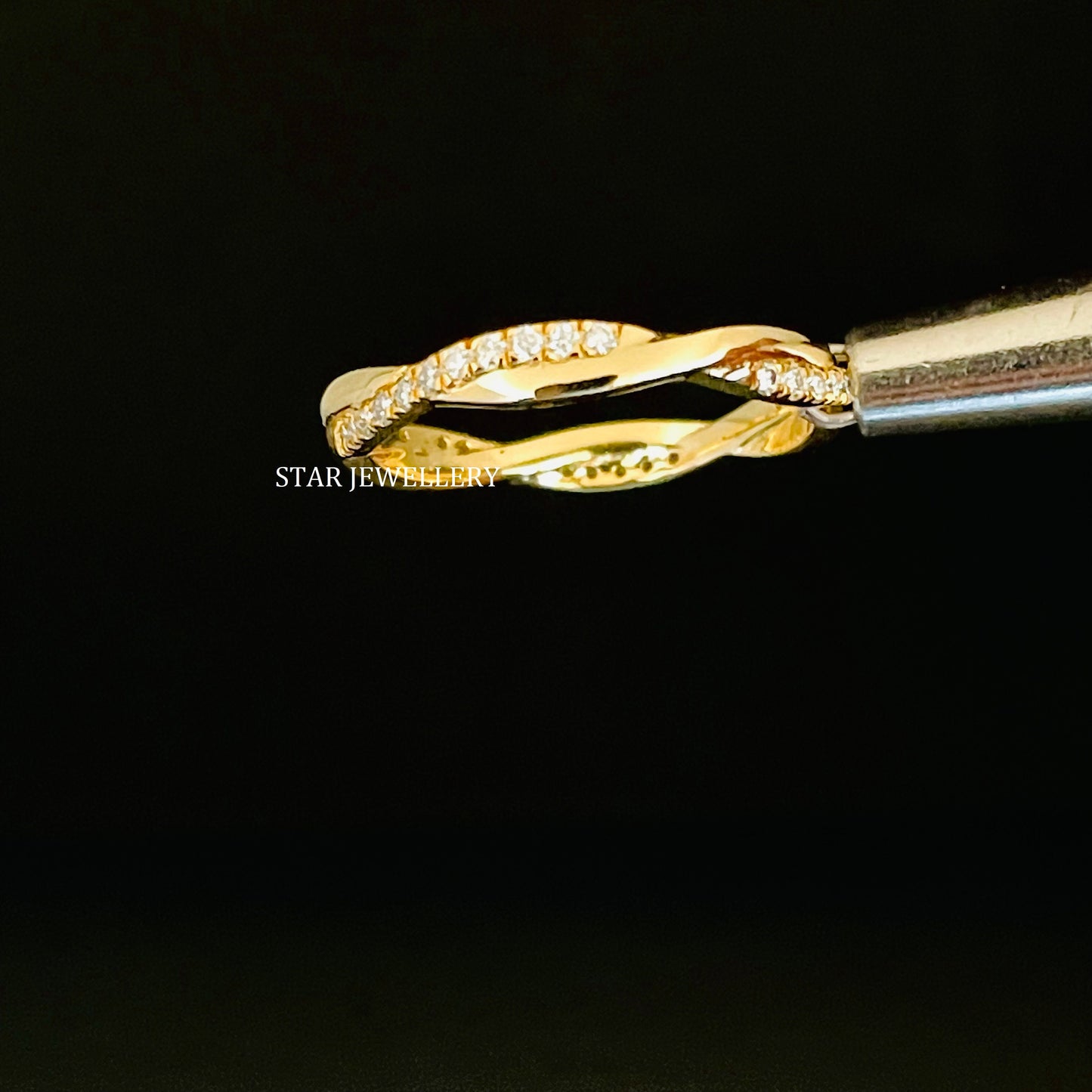 Diamond Twist Ring