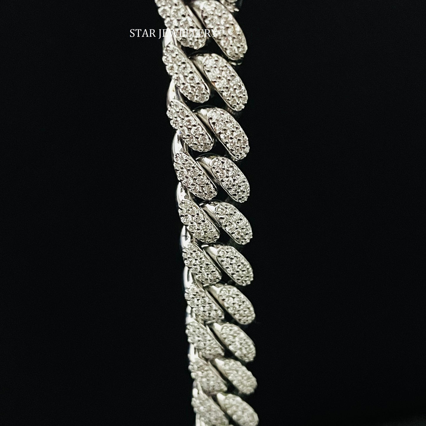 10 MM Unisex VVS Moissanite Cuban Necklace