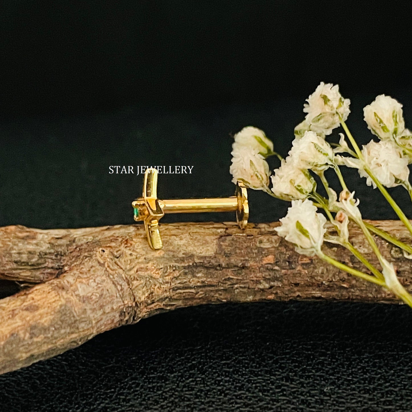 Green CZ Diamond STAR Nose Pin