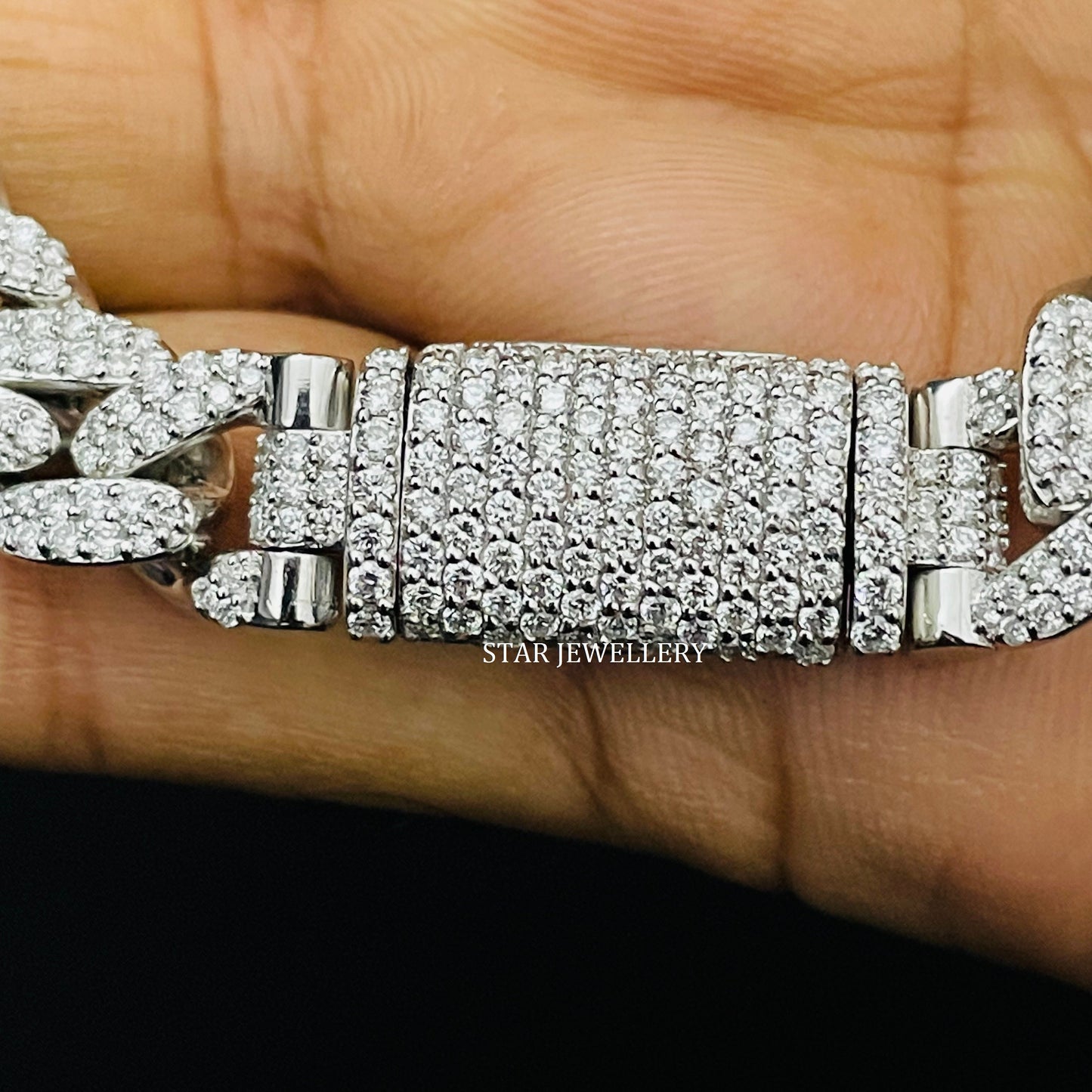 10 MM Unisex VVS Moissanite Cuban Necklace