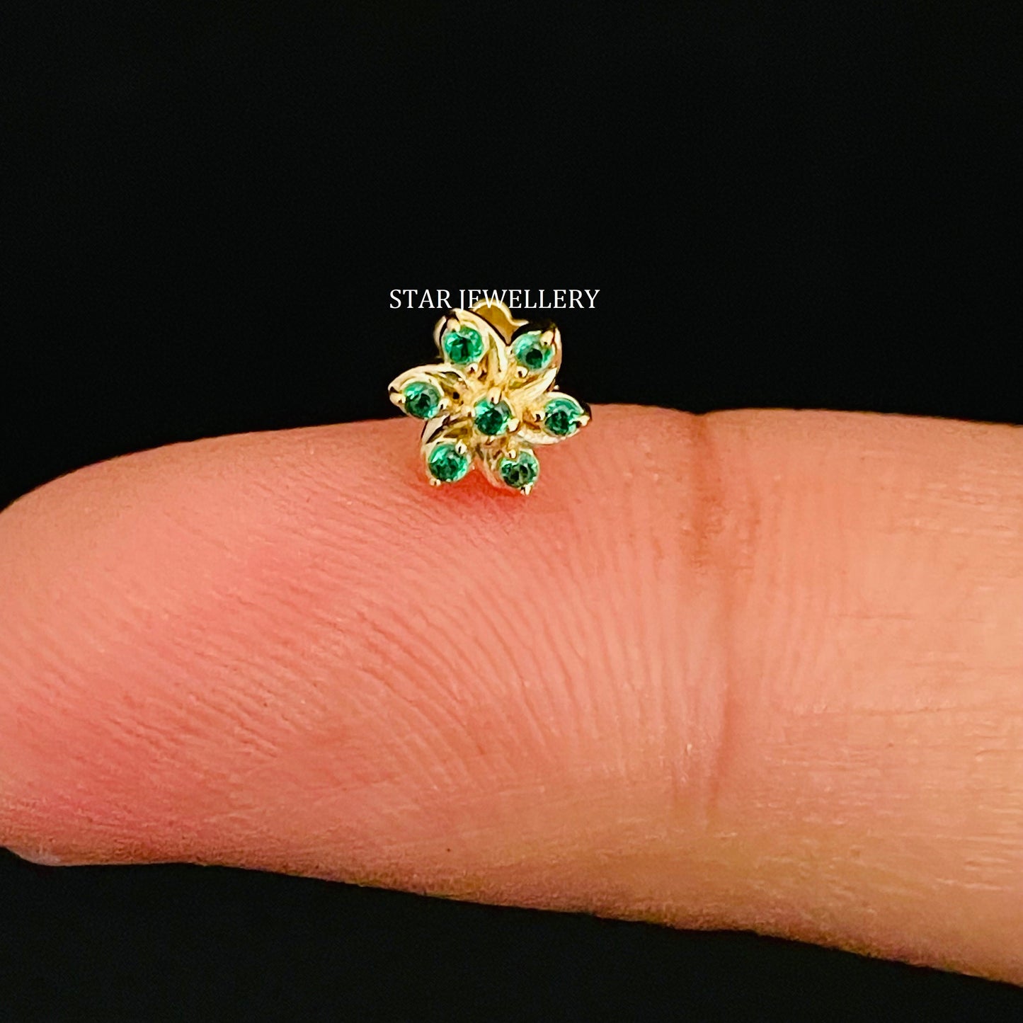 14K Gold Green Diamond Cluster Floral External Threaded Piercing