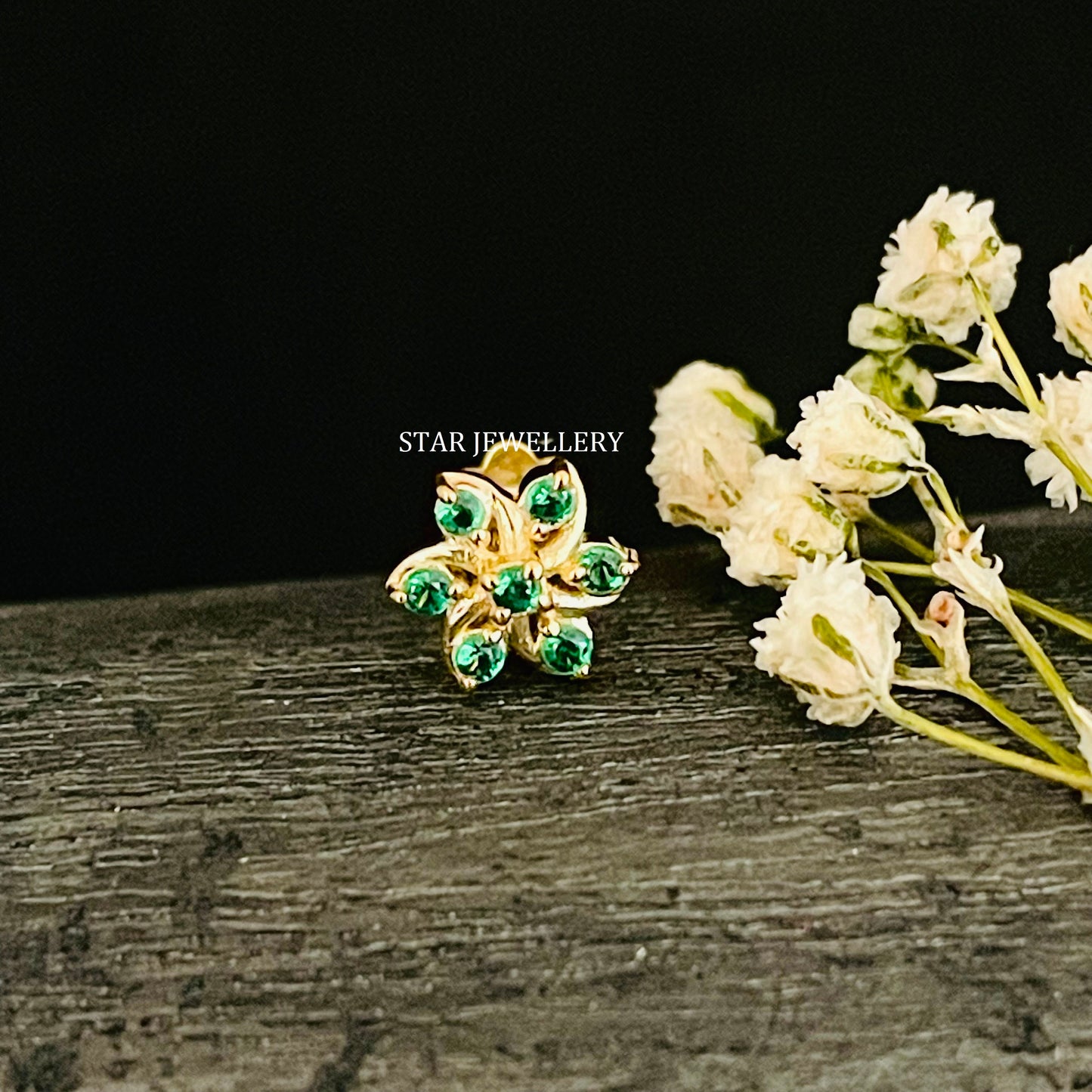 14K Gold Green Diamond Cluster Floral External Threaded Piercing