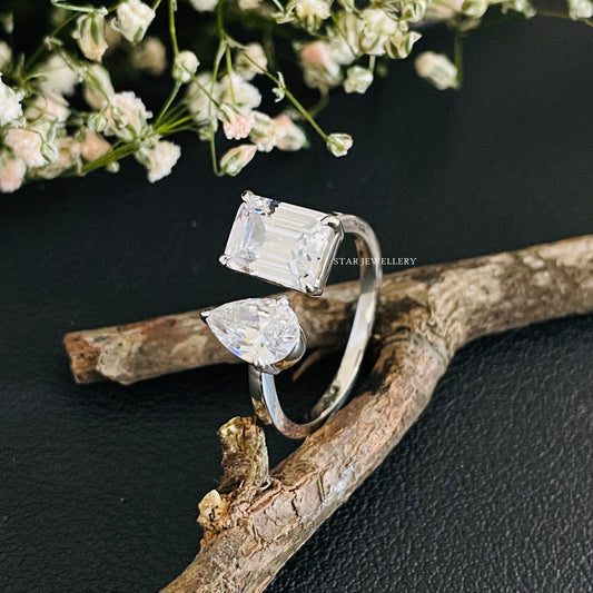 Toi Et Moi Pear Cut and Emerald Cut Lab Grown Diamond Gold Ring