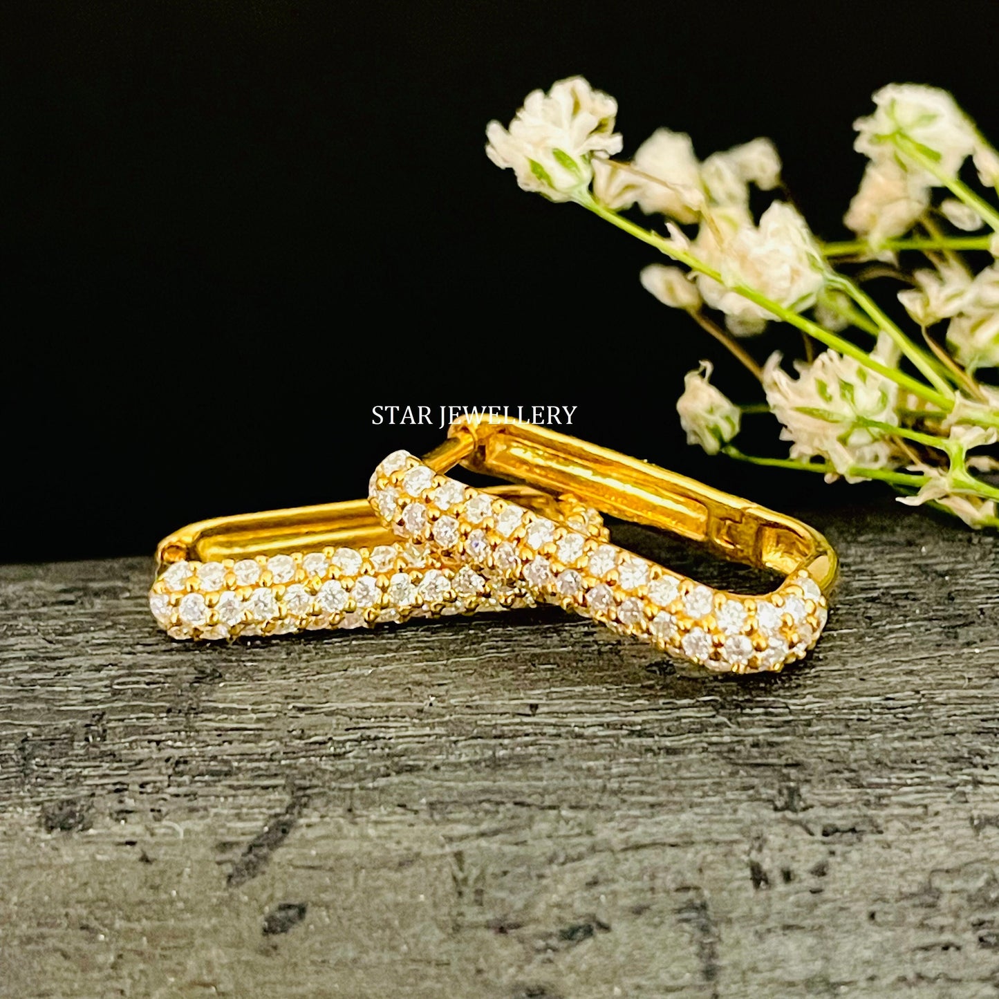 Natural Diamond Soldi Gold Rectangular Hoop Earring